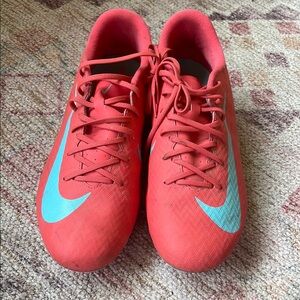 Nike Mercurial Vapor cleats